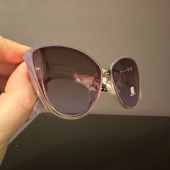 Laundry By Shelli Segal Metal Temple Cat Eye Sunglasses - Picture 5 of 12